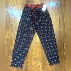 Zara essential pants size XS.